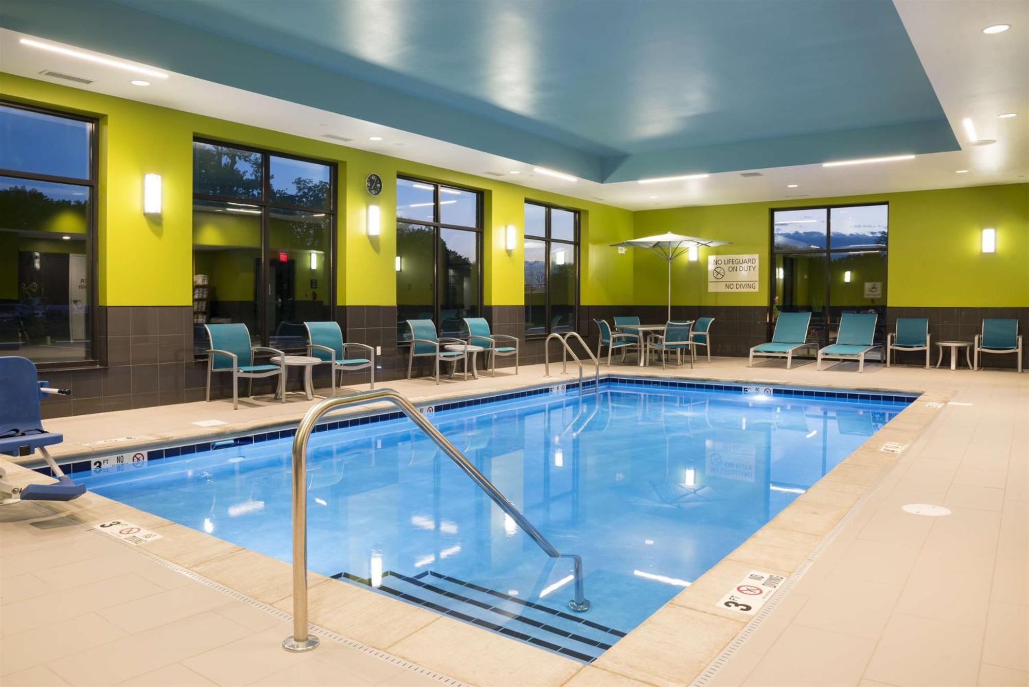 Hampton Inn Westfield Indianapolis Bagian luar foto